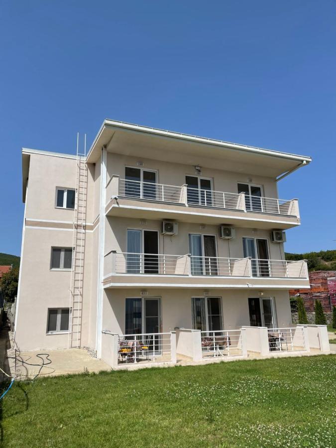 Sunrise Apartments And Studios Dojran Buitenkant foto